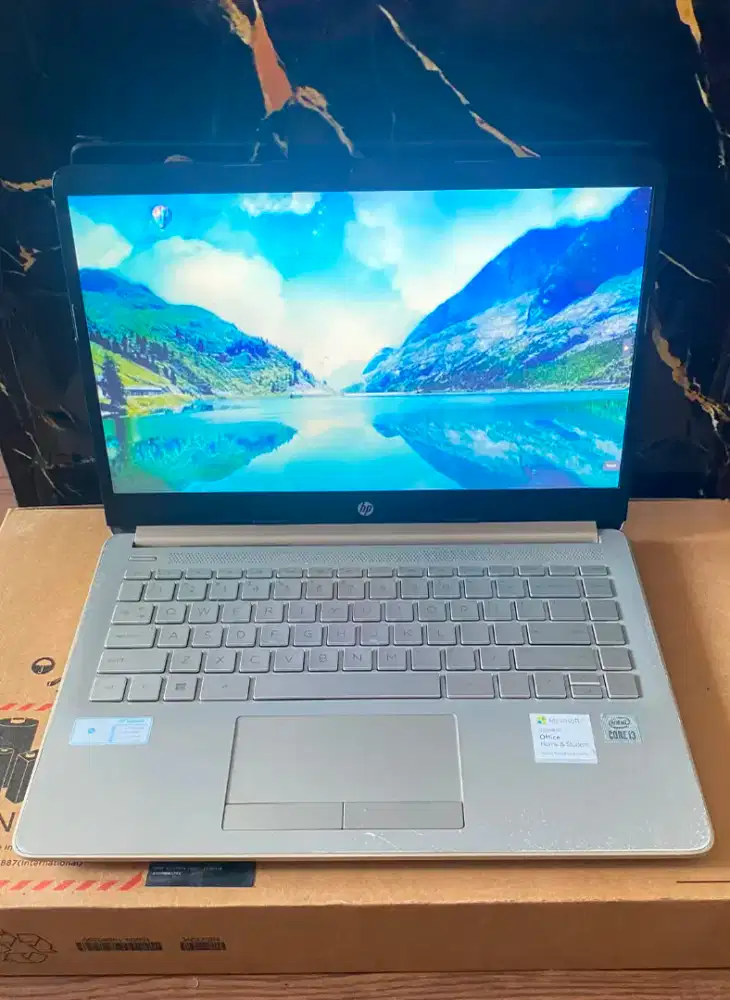 HP LAPTOP 14s-cf2518TU