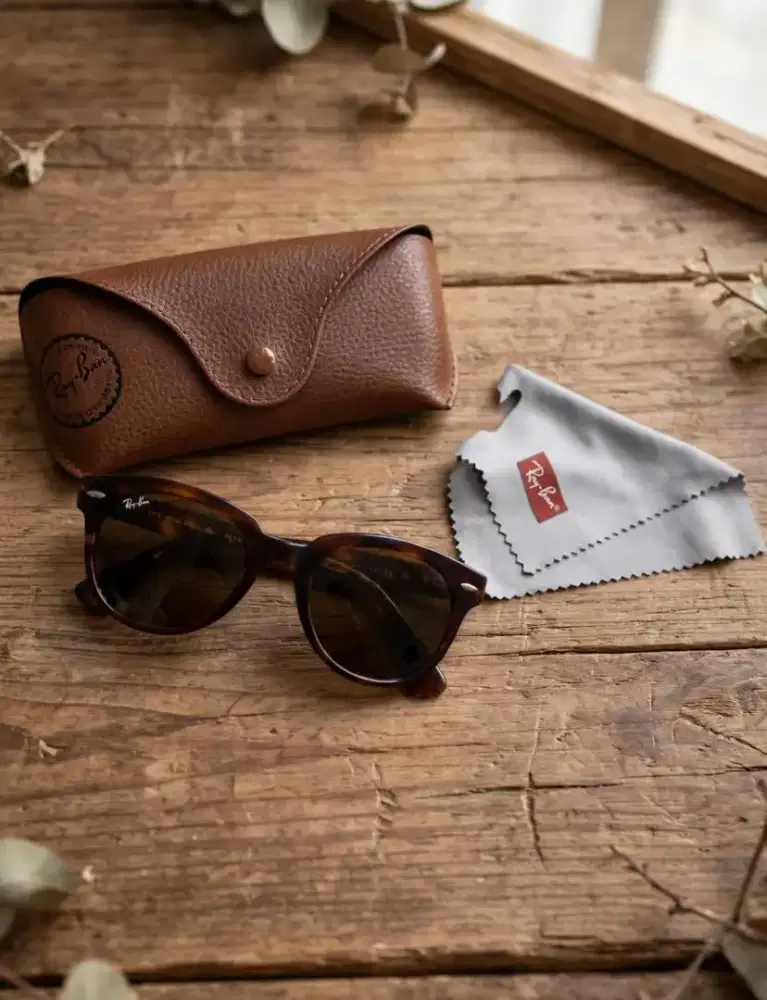 Kacamata / Sunglasses merk Rayban RB2199 Orion original..fullset..