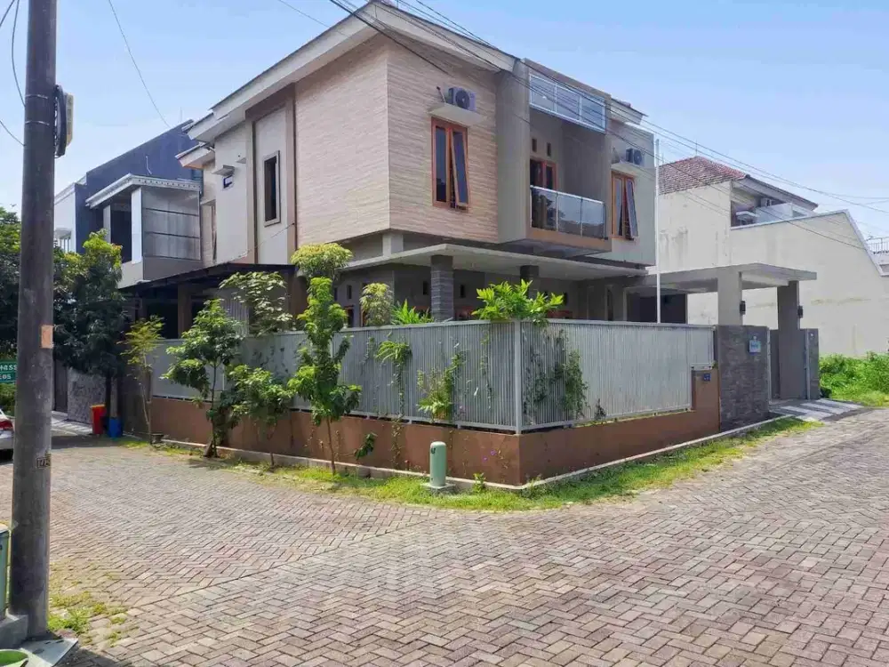Rumah 2 Lt Hook di Cluster The Daarra Exclusive Residence, Ungaran Timur