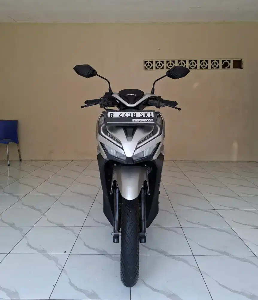 Honda Vario 150 Keyless CBS ISS MULUSSS Pajak hidup