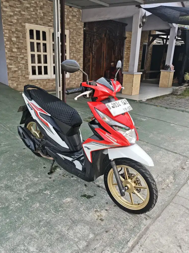 HONDA BEAT 2017 MERAH