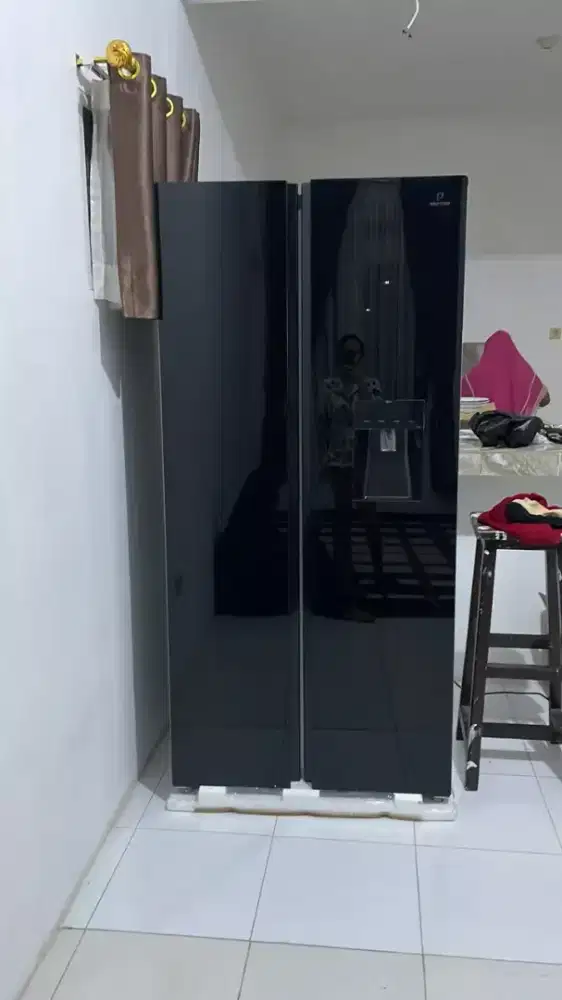 Kulkas Polytron 2 Pintu Side by Side