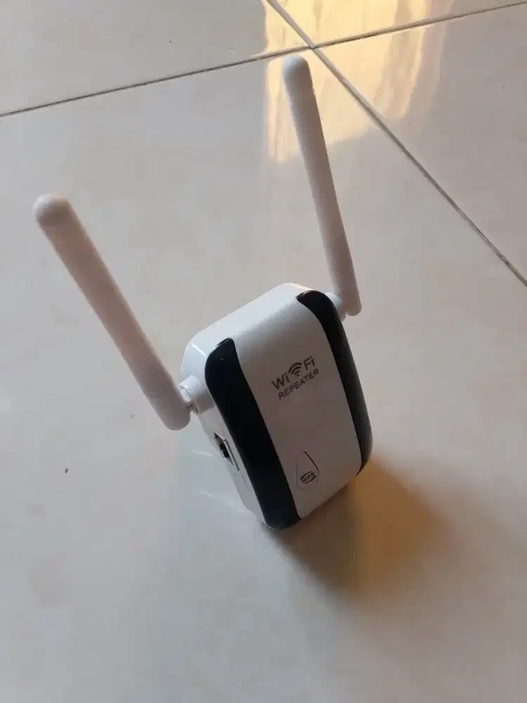 Wifi Repeater Extender 300mbps 2 antena
