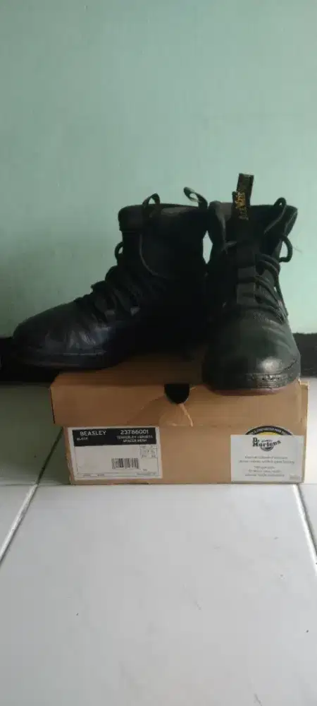 Sepatu Docmart Second 42-43