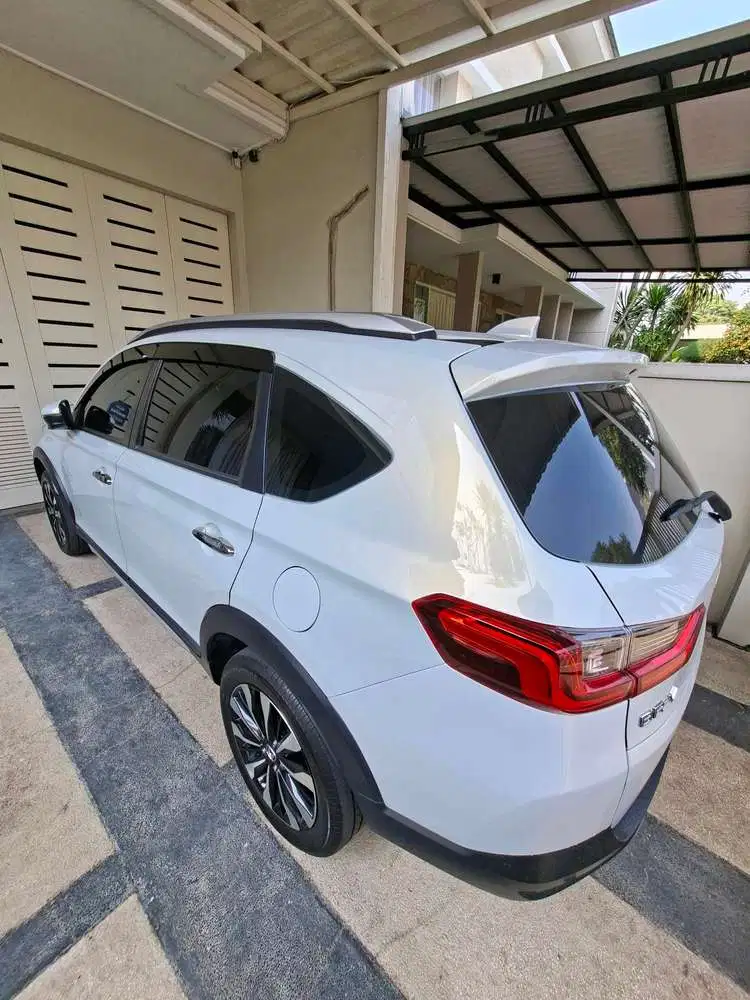 Honda BR-V 2022 Prestige non sensing Bensin PMK 2023 km 13rb!