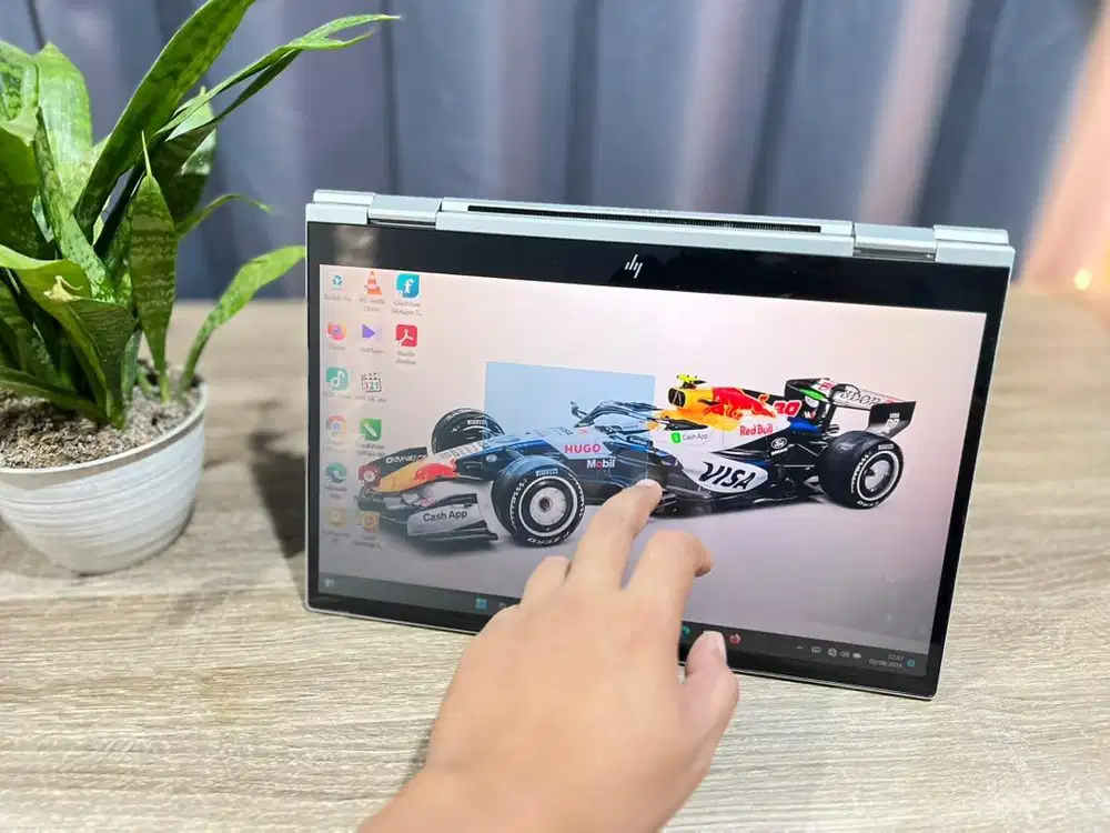 Laptop hp elitebook x360 core i5 gen10 8gb 256gb siap pakai