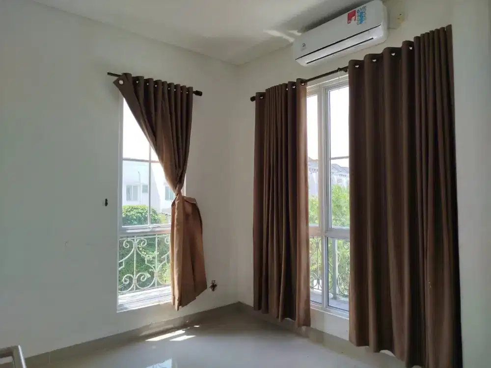 Fhab. Rumah disewakan di cluster Monaco Jababeka Cikarang