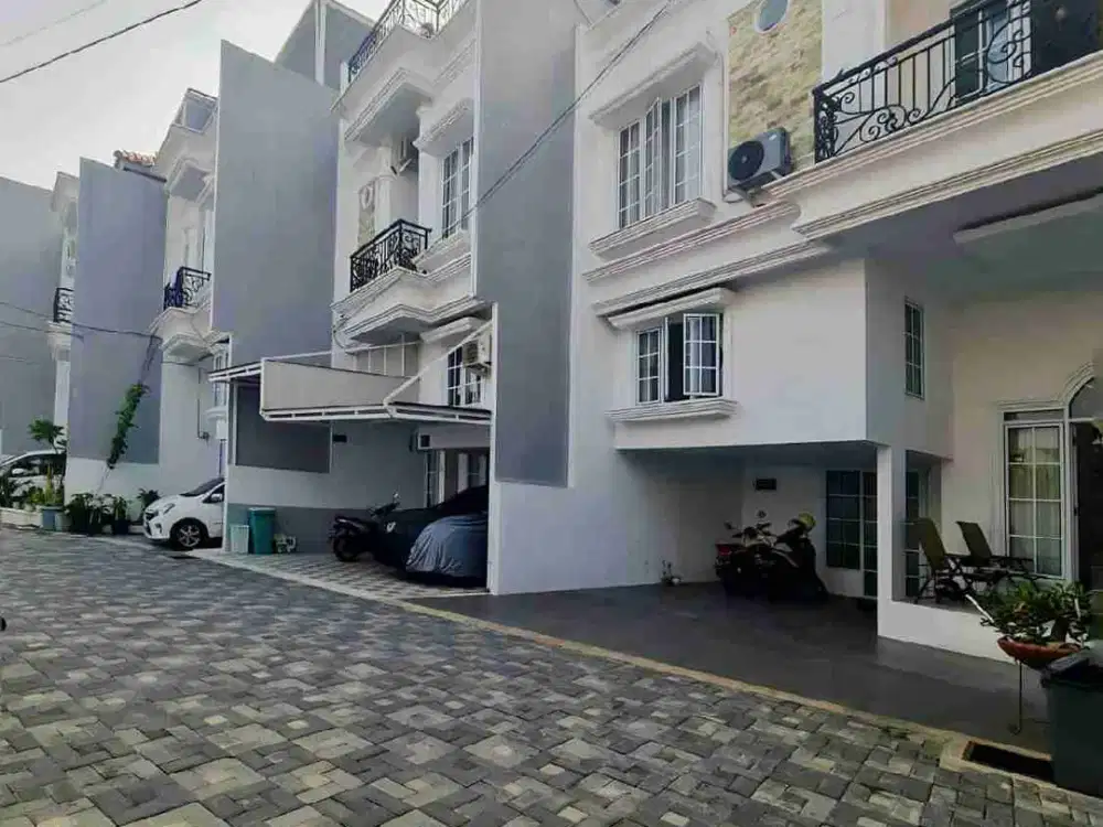 RUMAH DURIAN JAGAKARSA