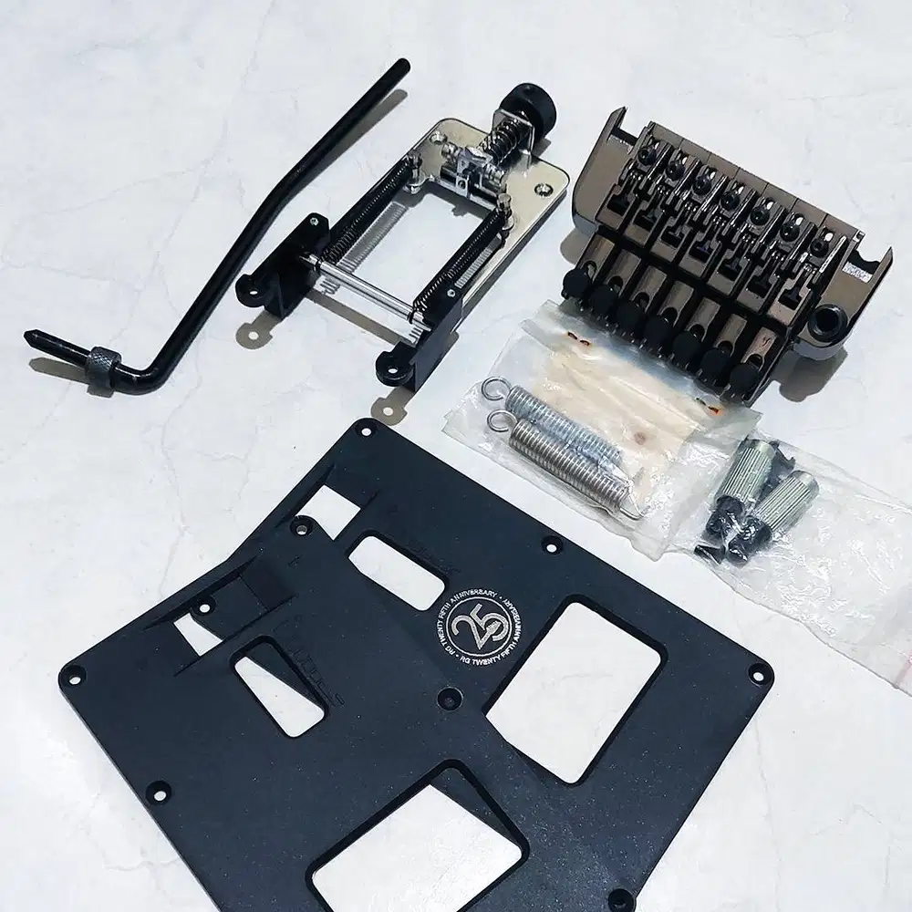 [JUAL MURAH] Tremolo Edge Zero II ZPS 7 Strings Black Cosmo | Ibanez