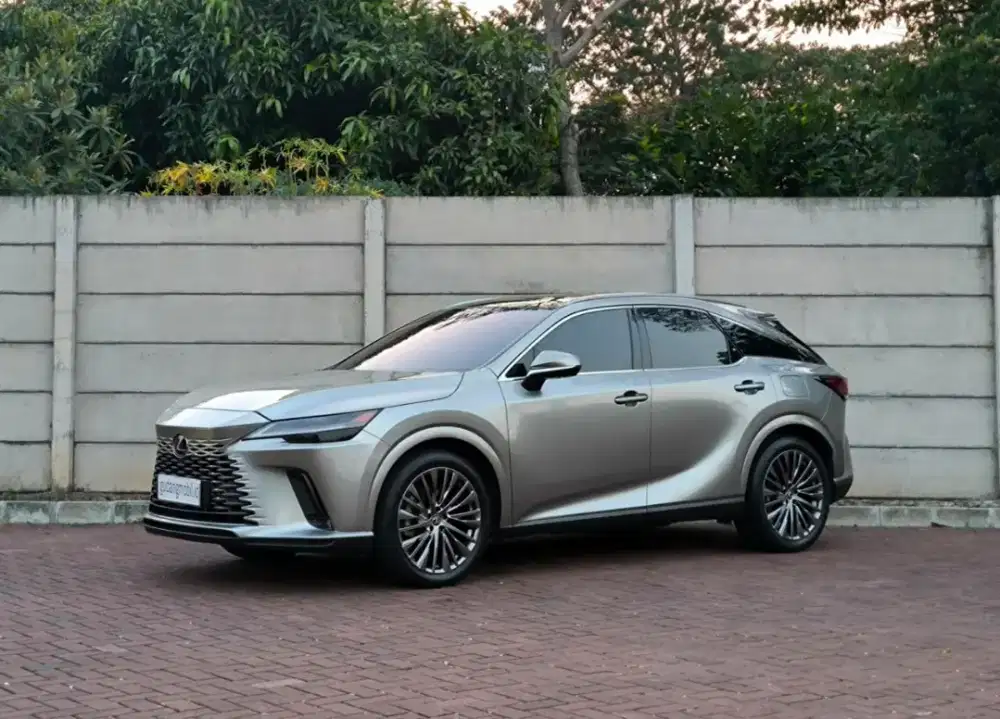 Low Odo ! Lexus RX359h Luxury 2023