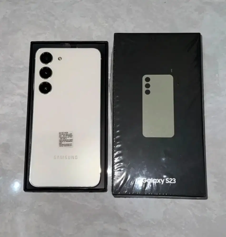 Samsung  S23 8/128 GB
