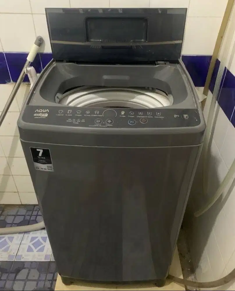 Dijual mesin cuci AQUA 8 kg