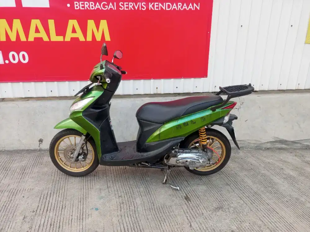 Honda spacy 2012