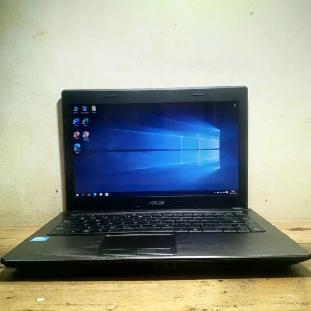 Asus core i5-2430M Ram 4 GB SSD 120 GB siap pakai
