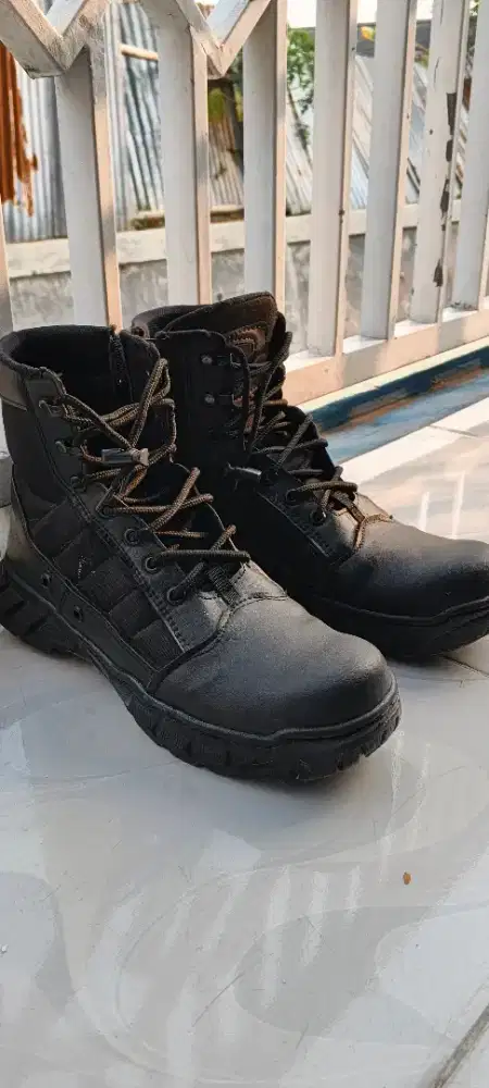 Sepatu TacTical