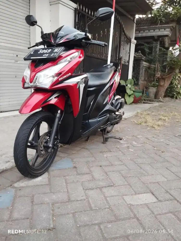 Jual motor Honda Vario 125cc KZR
