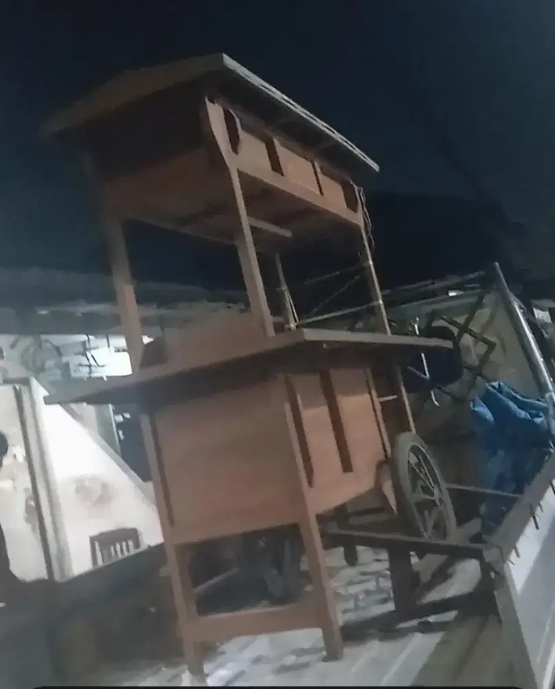Gerobak angkringan baru
