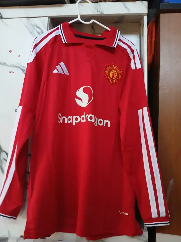 Jersey MU home 26/27