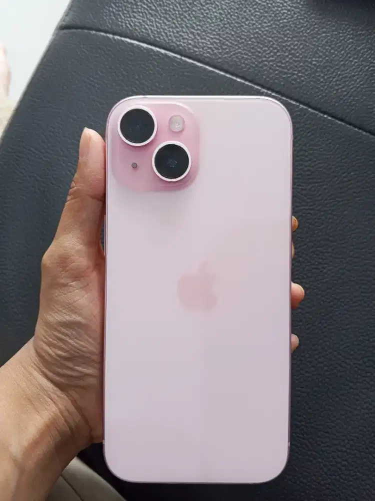 Jual cepet iPhone 15 iBox