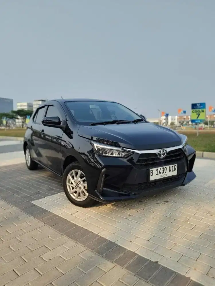 tdp 20 jt km 30 rb Toyota new Agya thn 2023 hitam