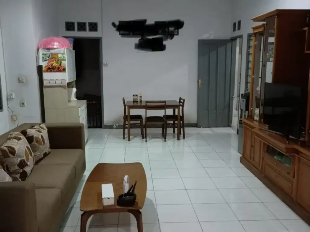 Rumah Pusat Kota Siap Huni Dekat Bkr dan Tegalega