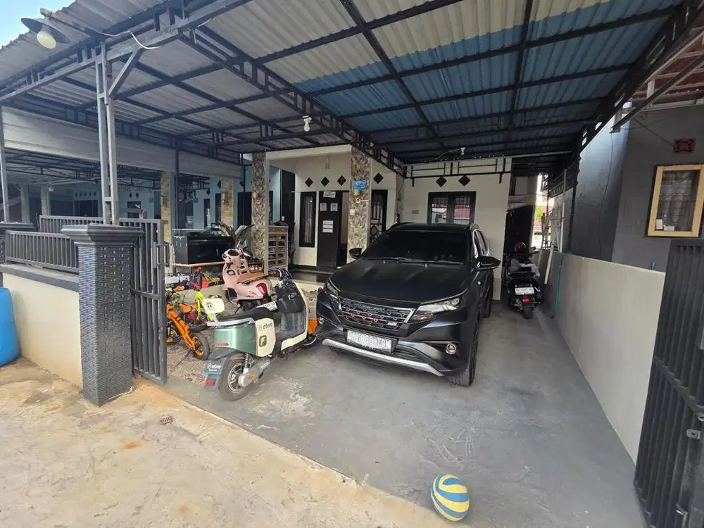 Di sewakan 1 buah rumah lokasi strategis