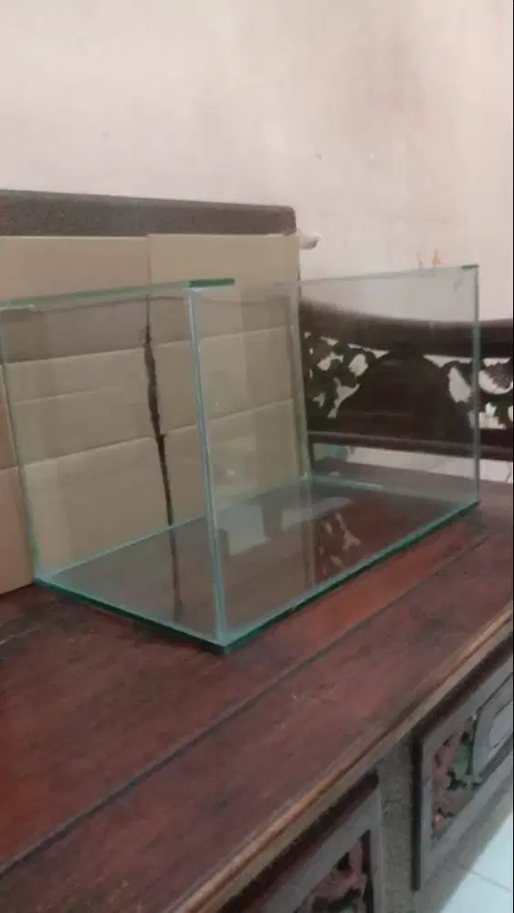 Akuarium 50x30x30 baru