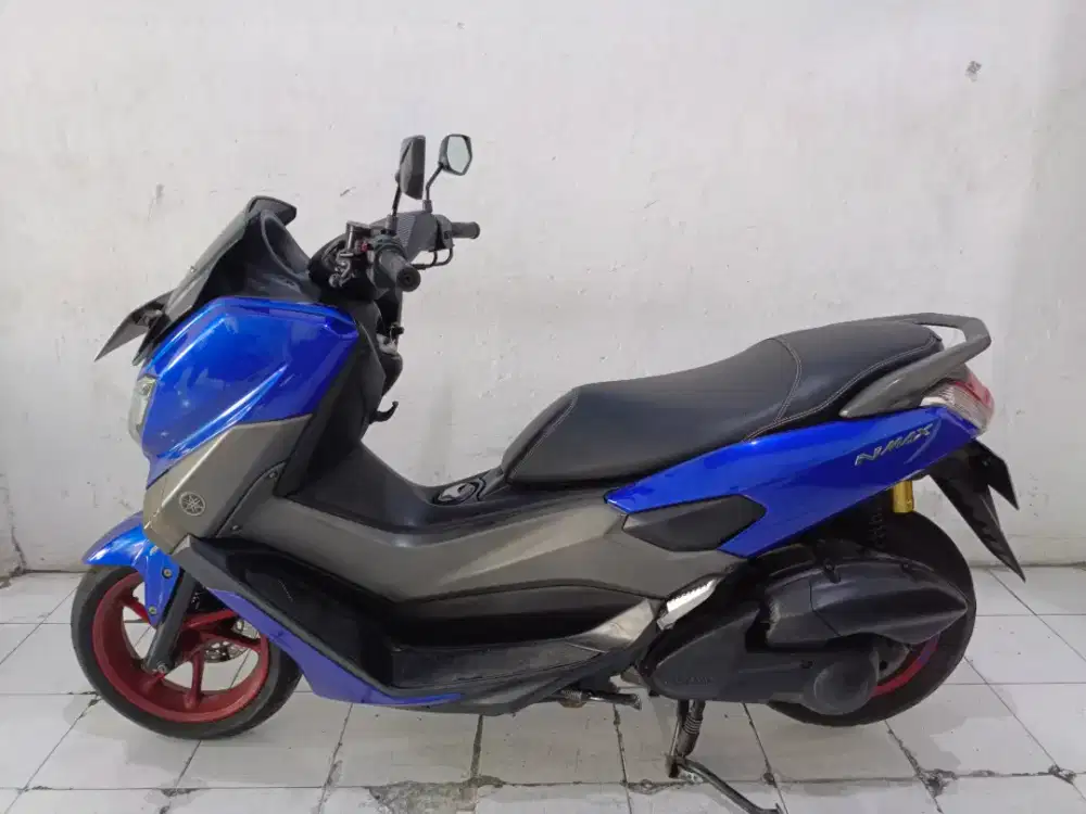 yamaha n max thn 2018 biru