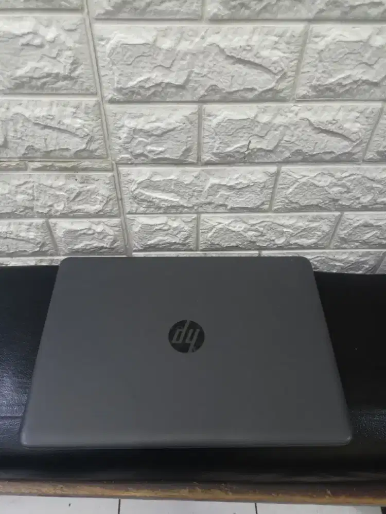 LAPTOP HP 240 G6