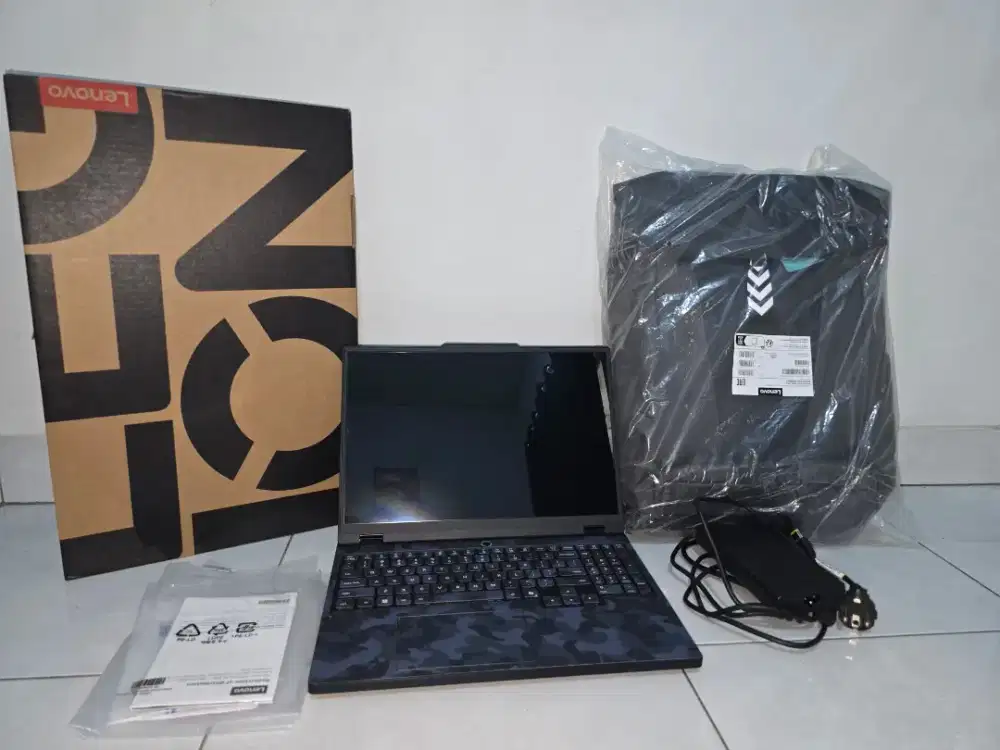 LENOVO LEGION 5 15IRX10  RTX5050