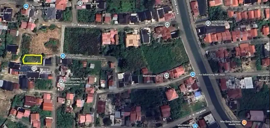 Tanah Dekat Mesjid Raya, Blang Padang, SMA 1 dan SMP 1 Banda Aceh