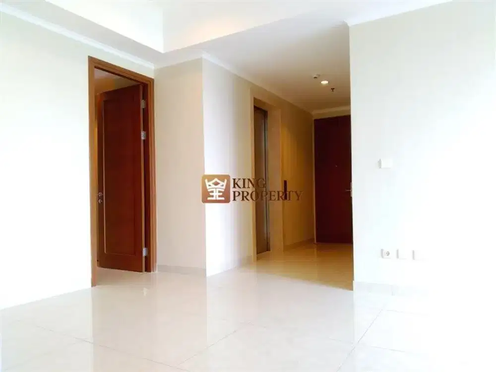 Apartemen Premium – View City, Semi Furnished, Strategis private lift .Disewakan Apartemen 3br+1 di condo taman anggrek residence