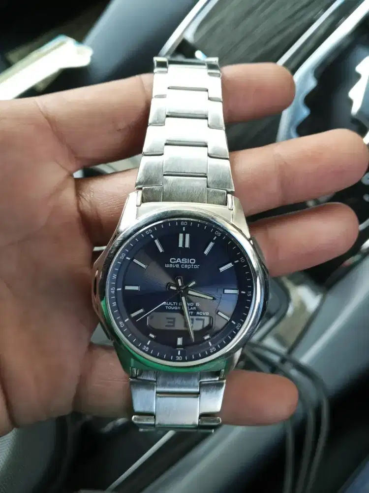 Jam Casio wave ceptor