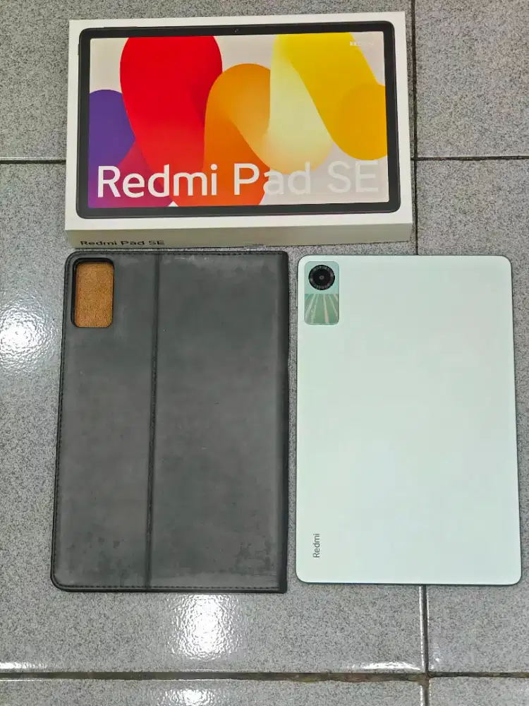 Readmi Pad SE 4/128 Gb wifi 11 inch