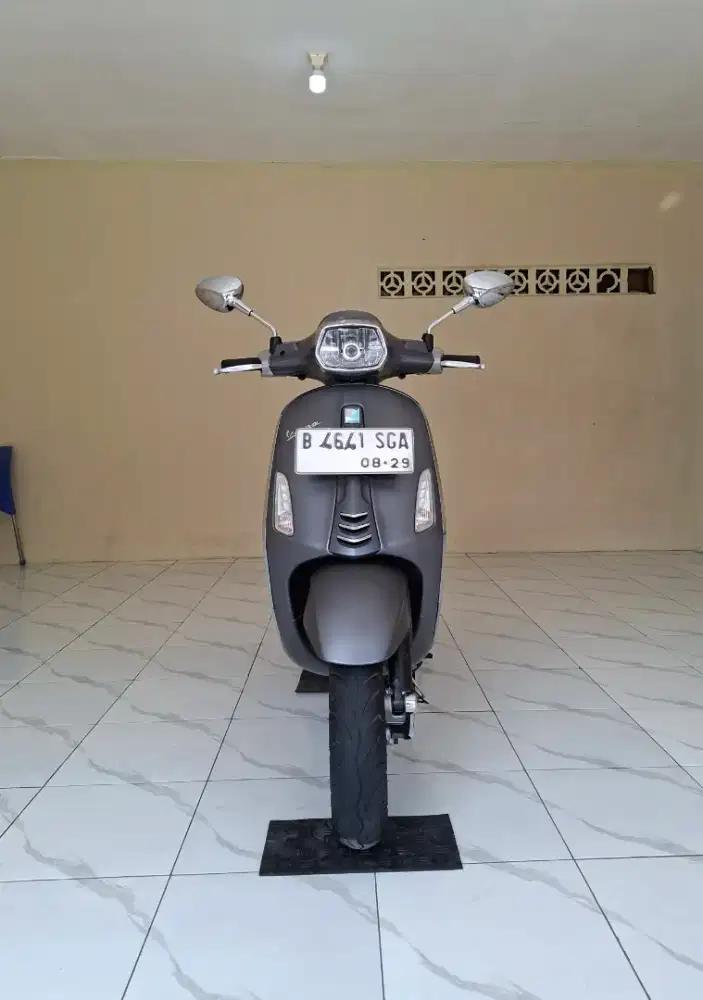 Vespa Matic Sprint 150 iGet ABS MULUSSS Surat Lengkap