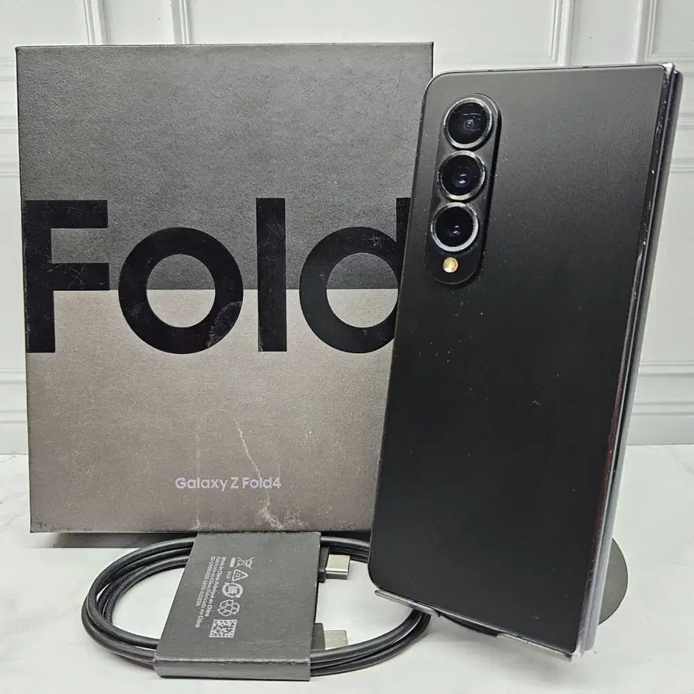 Samsung Galaxy Z Fold 4 12/256GB Black SEIN Resmi Fullset