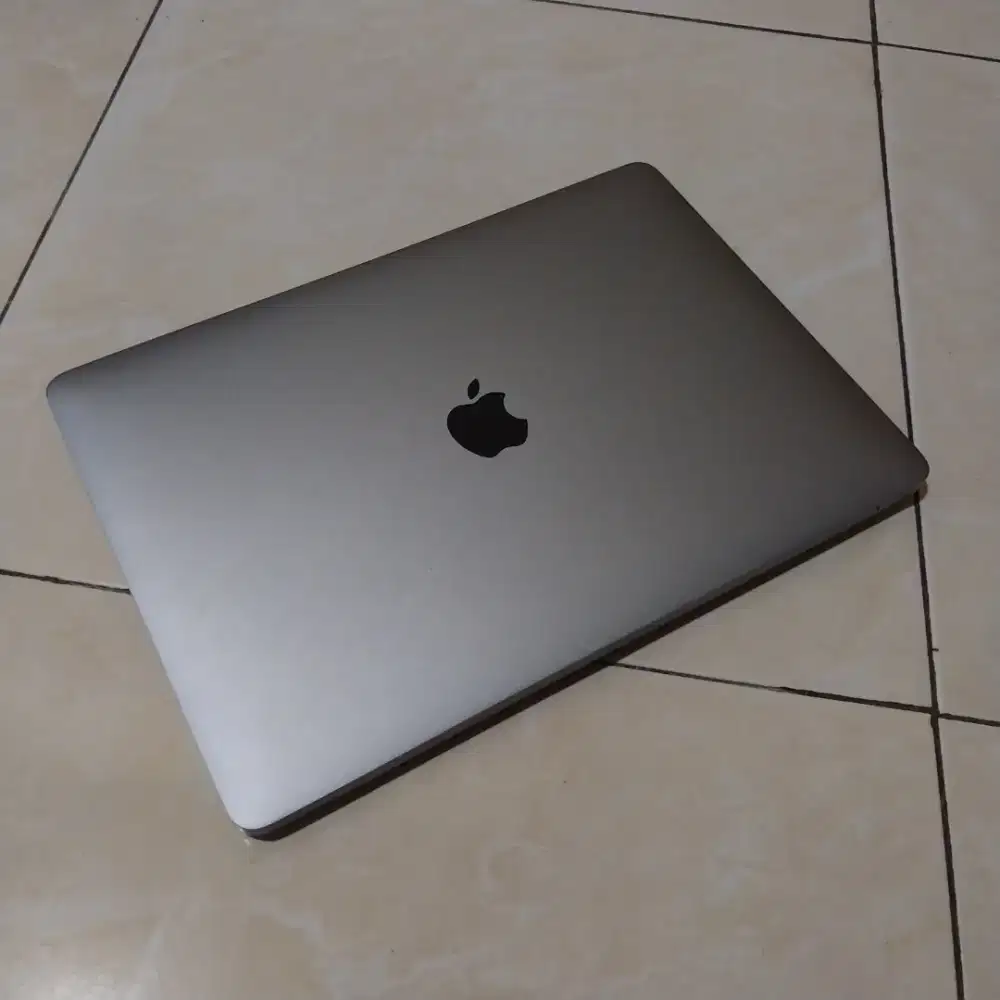 Macbook Air 2018 8/256 Murah