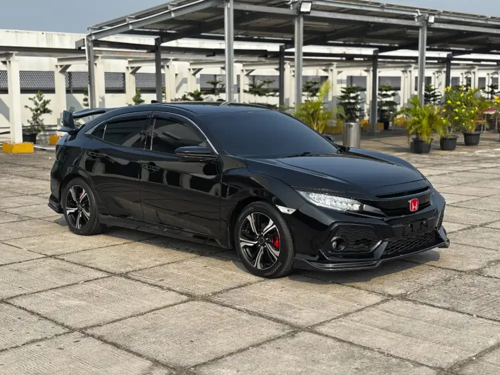 [TDP 59 Jt]Honda Civic Hatchback 2018 AT nego cash kredit