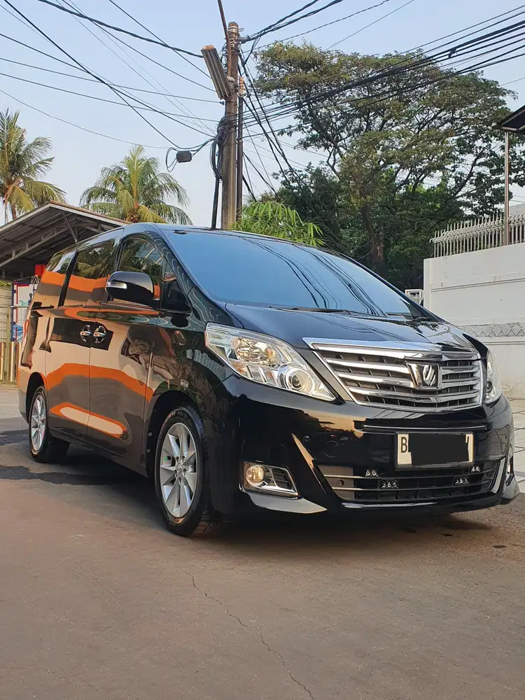 Alphard G ATPM 2015 Last Edition (Black On Beige)
