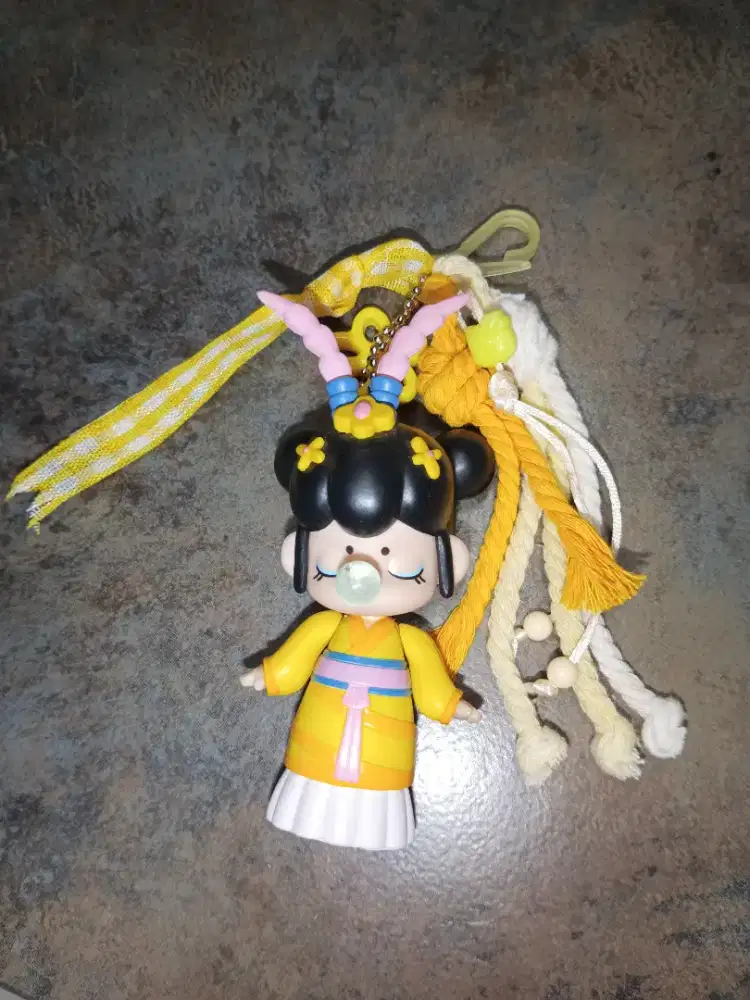 Gantungan Kunci Tas FIGUR