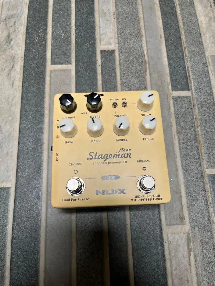 Nux Stageman Floor Akustik Preamp + DI