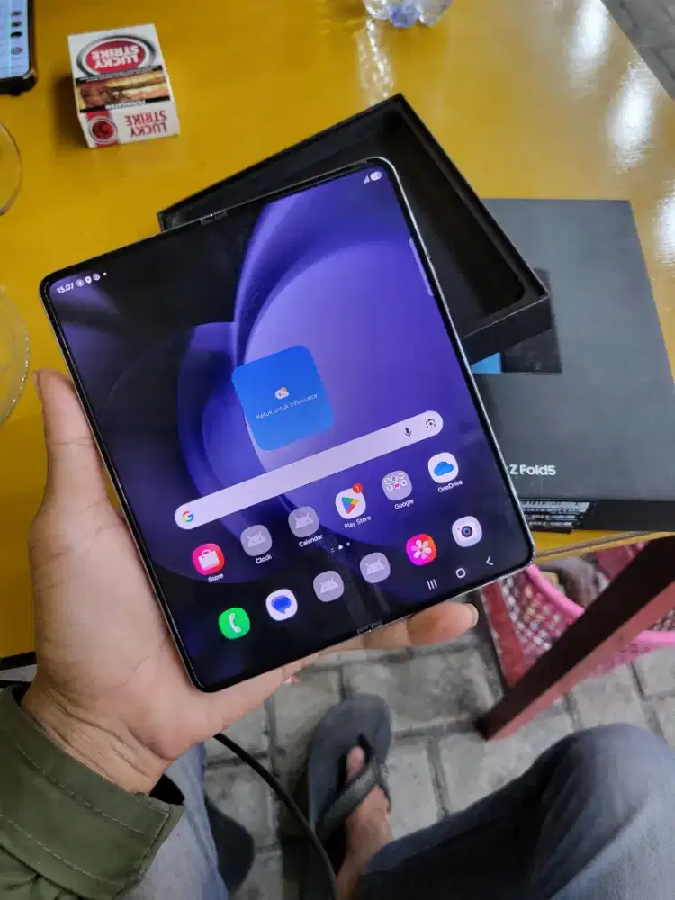 Samsung Galaxy Fold 5 Sein 512Gb Fullsett Ori