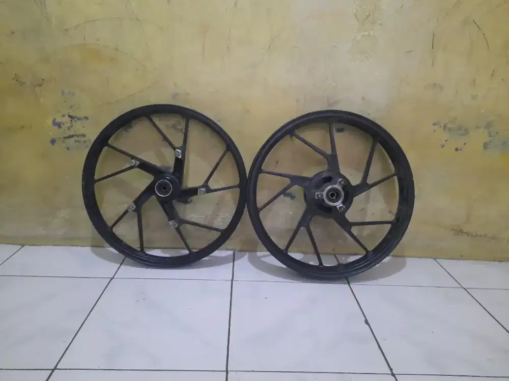 Velg racing ori motor satria fu