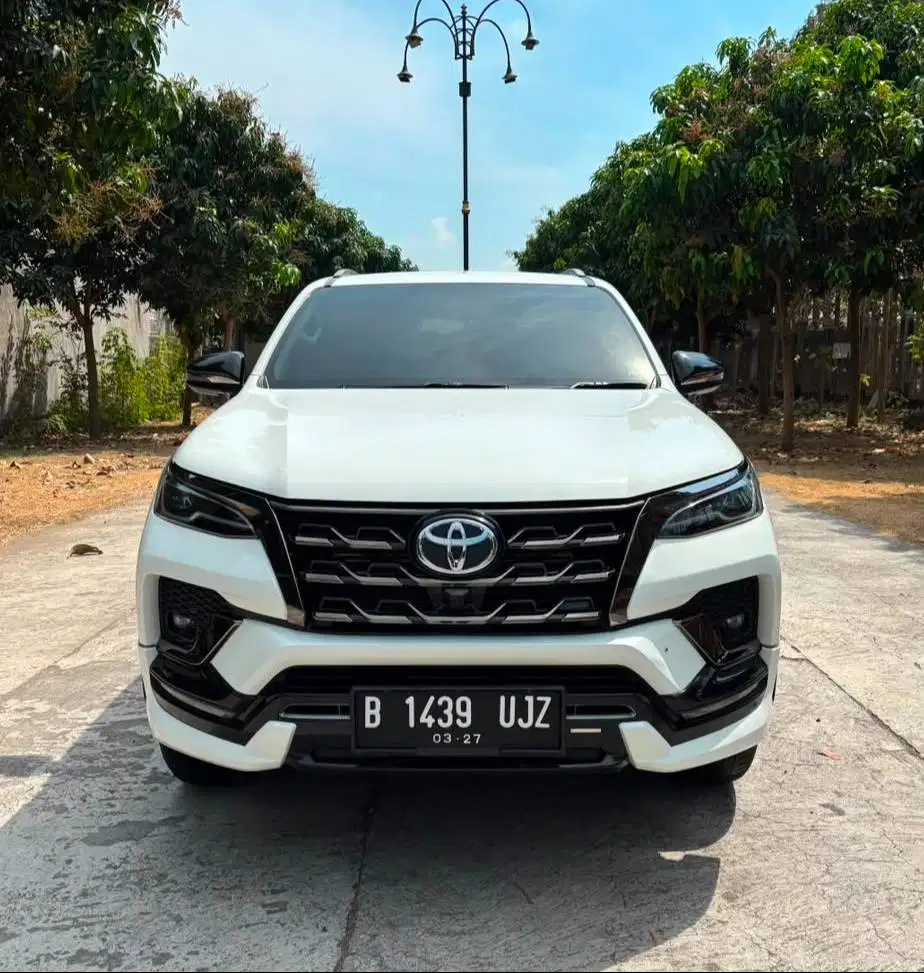 DIJUAL DP RINGAN TOYOTA FORTUNER 2.8 GR SPORT