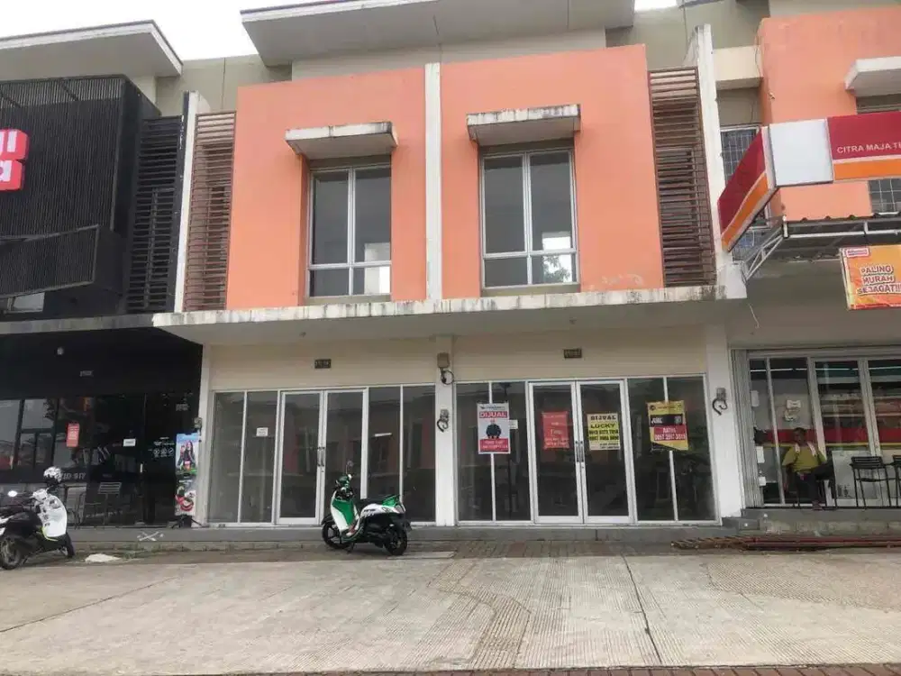 ruko 2 lantai harga ambyar