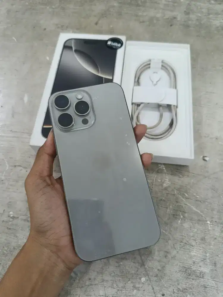 iPhone 16 Pro Max 512gb