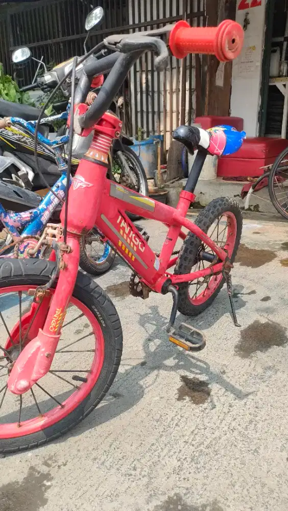 Sepeda anak r 16 merk Tango semua normal siap gowes 250rb ya