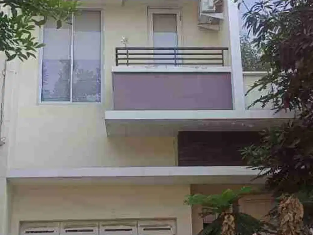 Dijual Rumah Cluster Chryscola Pondok Hijau Golf Gading Serpong
