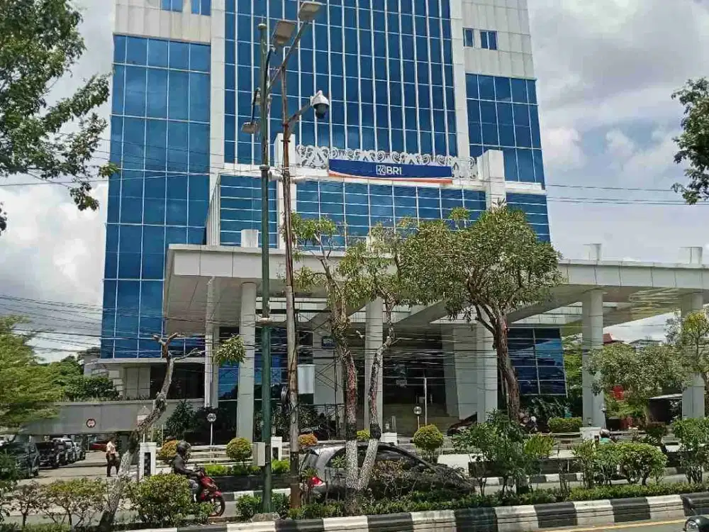 sewa kantor murah gedung BRI balikpapan siap pakai