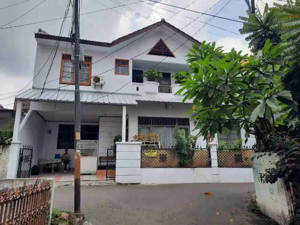 dijual kos2an 2 lantai di tanjung duren